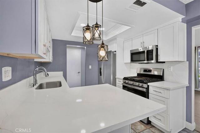 1189 N Sunflower, Covina, CA 91724