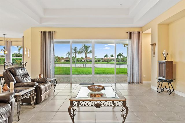 11109 Rockledge View Drive, Palm Beach Gardens, FL 33412