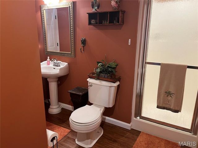 950 Hidden Cove, Belleville, IL 62223