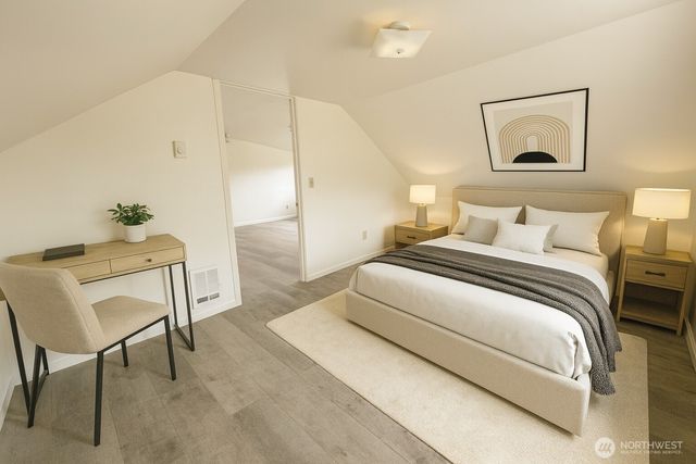 2735 Bay Avenue, Hoquiam, WA 98550