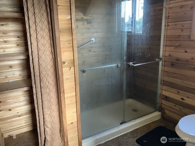 2735 Bay Avenue, Hoquiam, WA 98550