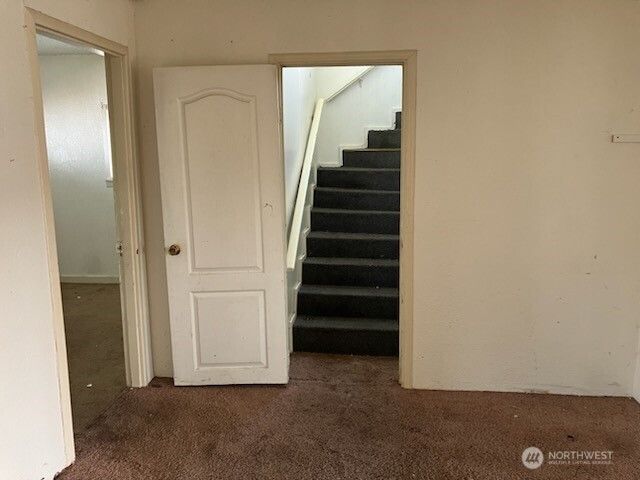 2735 Bay Avenue, Hoquiam, WA 98550