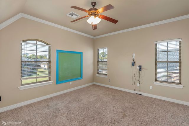 613 Alder Lane, Bossier City, LA 71111