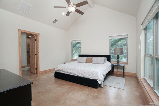 719 Falling Leaves, Adkins, TX 78101