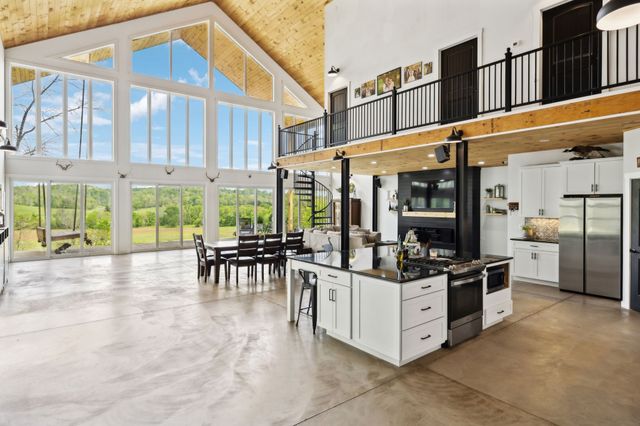 13128 Highway 49, Erin, TN 37061