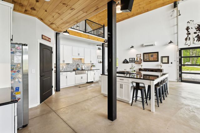 13128 Highway 49, Erin, TN 37061