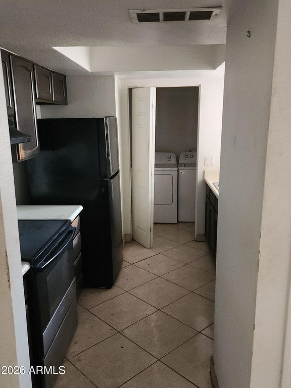 4102 N 69TH Lane 1406, Phoenix, AZ 85033 — photo 5