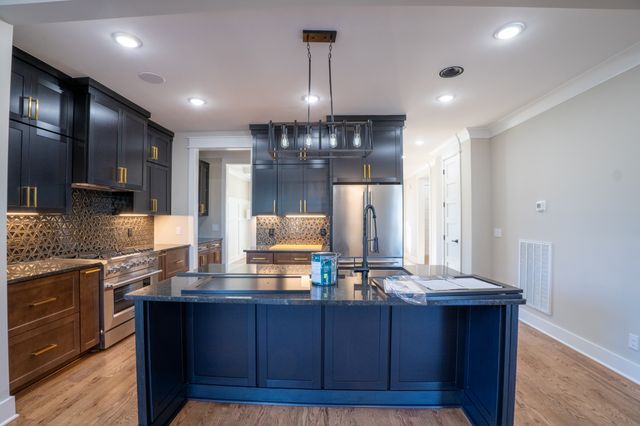 908 Empire Blvd, Murfreesboro, TN 37130