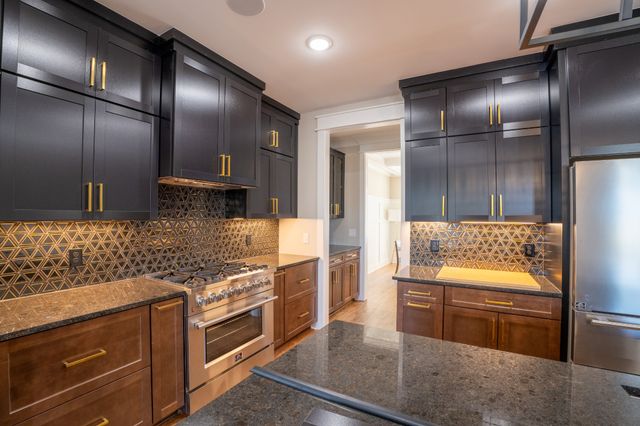 908 Empire Blvd, Murfreesboro, TN 37130