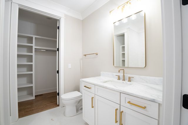 908 Empire Blvd, Murfreesboro, TN 37130