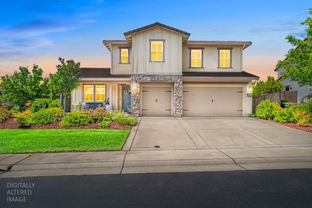 951 Anvil Cir, Rocklin, CA 95765