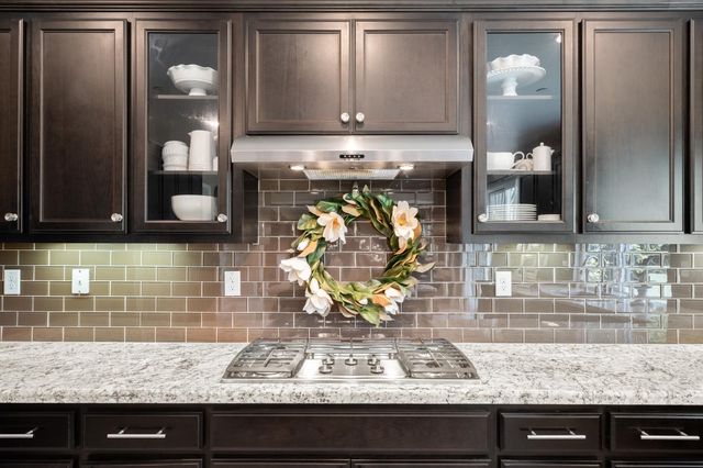 951 Anvil Cir, Rocklin, CA 95765