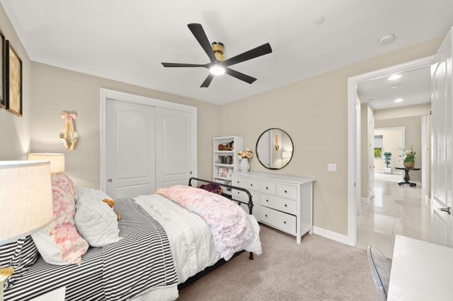 951 Anvil Cir, Rocklin, CA 95765