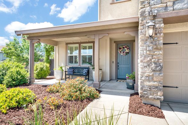 951 Anvil Cir, Rocklin, CA 95765