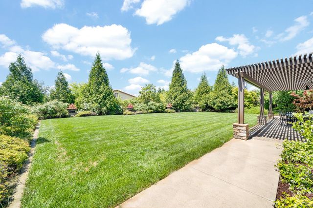 951 Anvil Cir, Rocklin, CA 95765