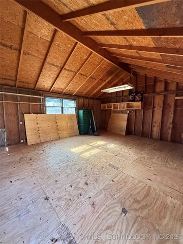 1210 NE 8th Street, Wagoner, OK 74467