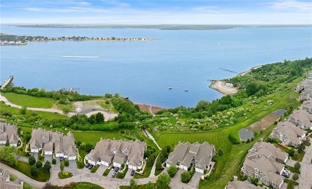 83 Waters Edge Street 24, Tiverton, RI 02878