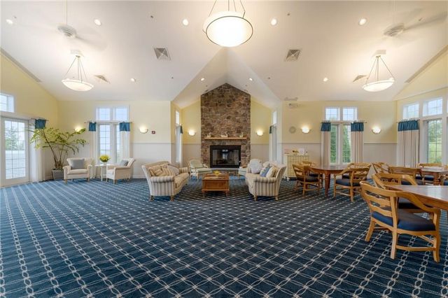 83 Waters Edge Street 24, Tiverton, RI 02878