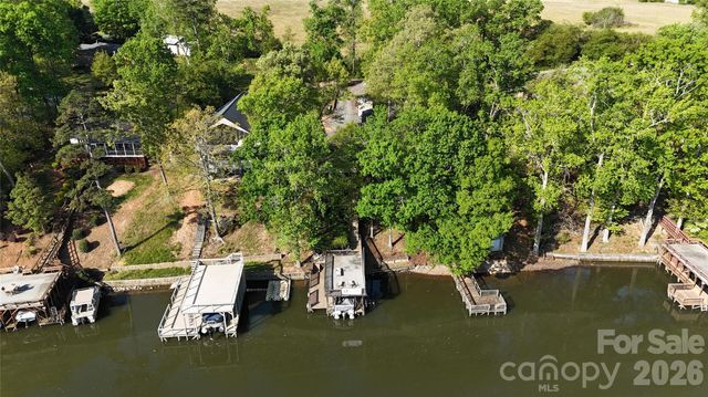 257 Rolling View Drive, New London, NC 28127