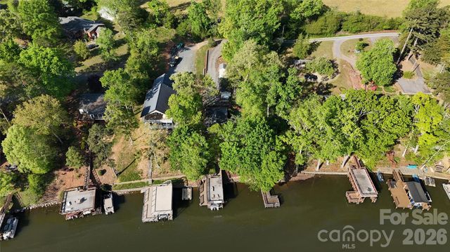257 Rolling View Drive, New London, NC 28127