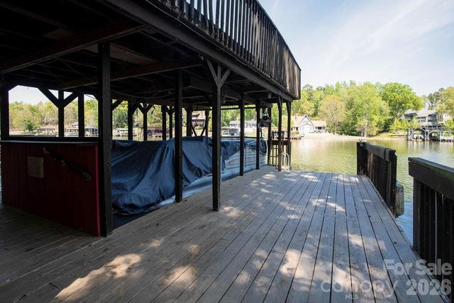 257 Rolling View Drive, New London, NC 28127