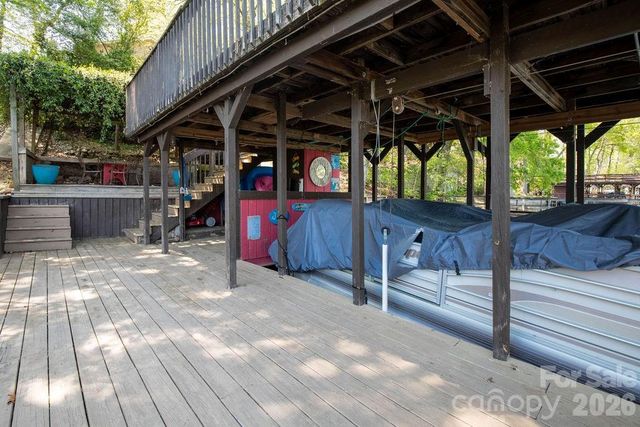 257 Rolling View Drive, New London, NC 28127