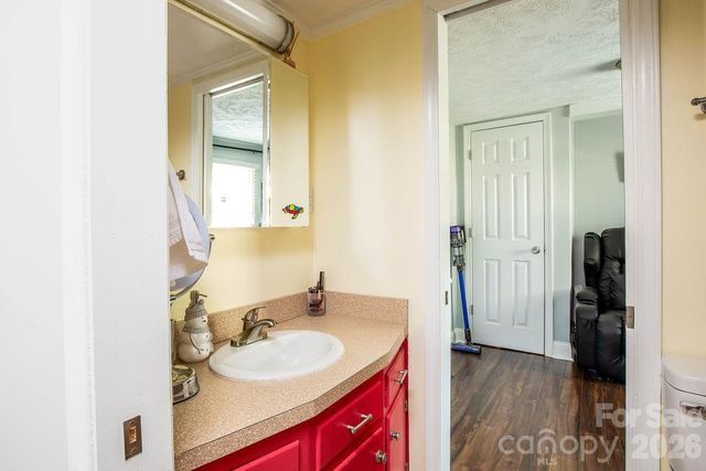 257 Rolling View Drive, New London, NC 28127