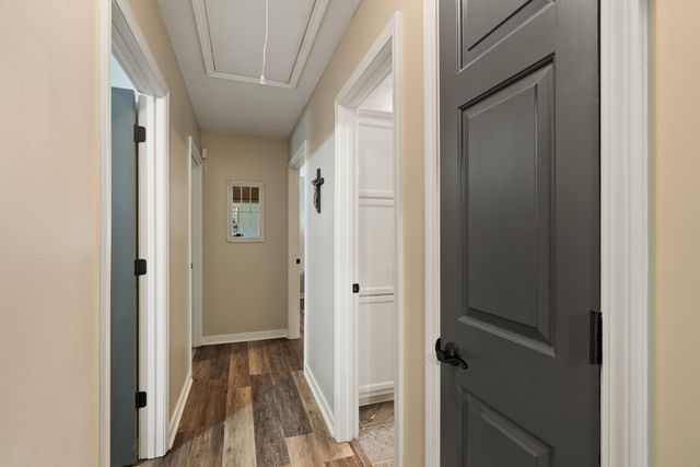 537 Parkview Cove, Richland, MS 39218