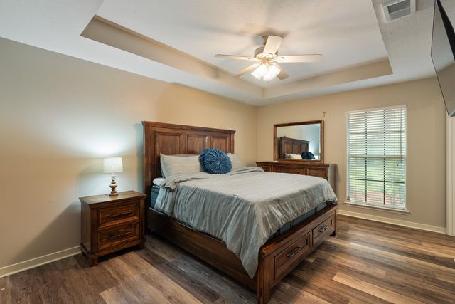 537 Parkview Cove, Richland, MS 39218