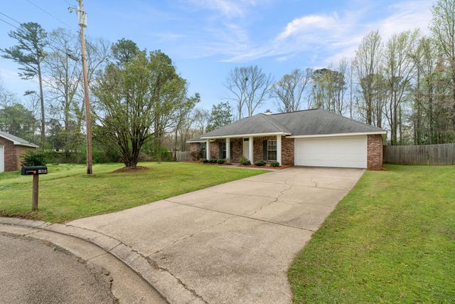 537 Parkview Cove, Richland, MS 39218