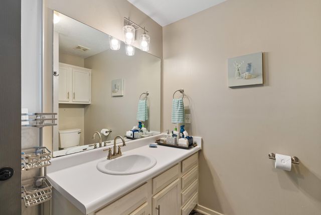 537 Parkview Cove, Richland, MS 39218