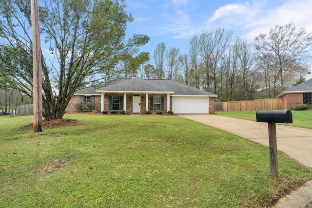 537 Parkview Cove, Richland, MS 39218