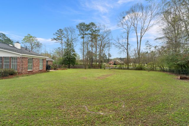 537 Parkview Cove, Richland, MS 39218