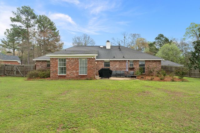 537 Parkview Cove, Richland, MS 39218