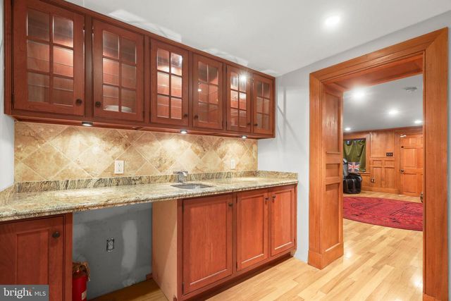 1007 N CALVERT ST, Baltimore, MD 21202