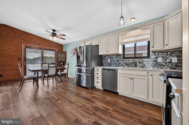 802 WATERVIEW DR, Orchard Beach, MD 21226