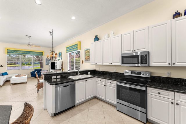 8240 Parini Way, Lake Worth, FL 33467