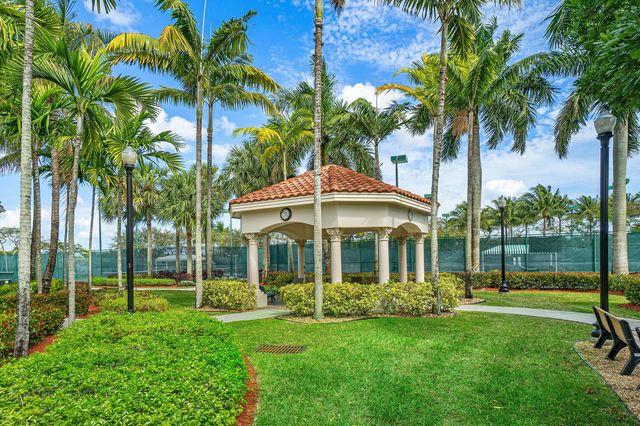 8240 Parini Way, Lake Worth, FL 33467