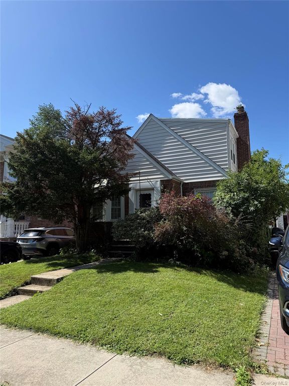 58-16 197th Street, Fresh Meadows, NY 11365 — exterior