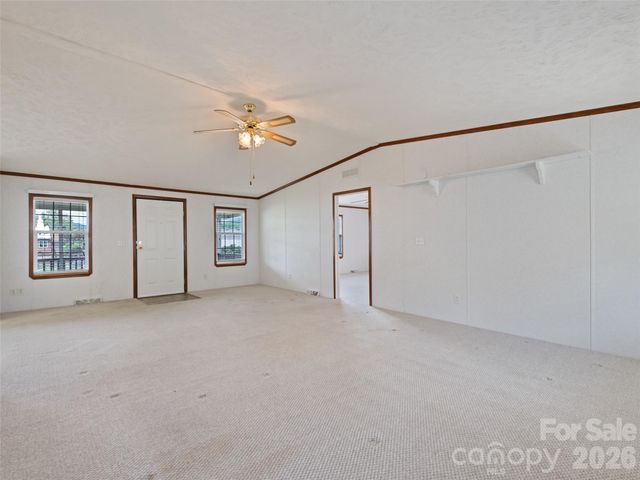 25 Lester Lane, Waynesville, NC 28785