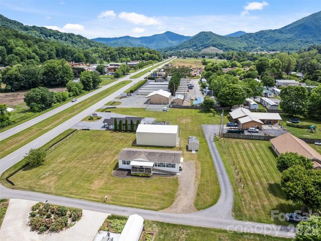 25 Lester Lane, Waynesville, NC 28785