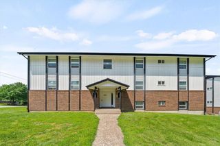 1002 Twin Oaks Terrace, Harrisonville, MO 64701