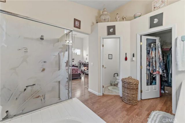 8613 N Whitney, Fresno, CA 93720