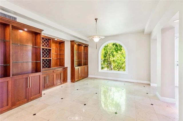 24907 Marbella Court, Calabasas, CA 91302