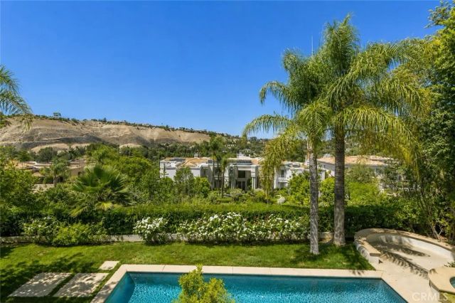 24907 Marbella Court, Calabasas, CA 91302