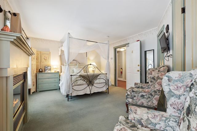 67 Pleasant View Road, Bradford, NH 03221