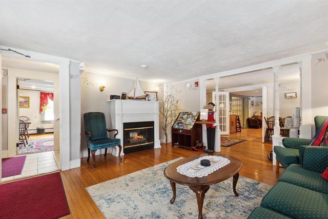 67 Pleasant View Road, Bradford, NH 03221