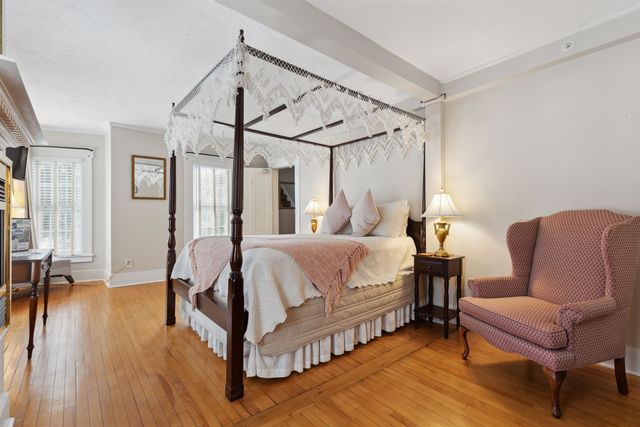 67 Pleasant View Road, Bradford, NH 03221