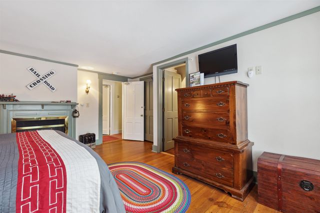 67 Pleasant View Road, Bradford, NH 03221