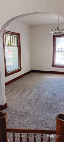 221 S Woodhams Street, Plainwell City, MI 49080